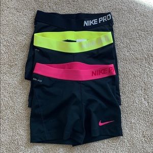 Set of Three Nike Sport shorts